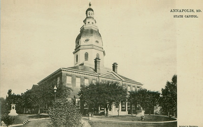 Black-and-white view of the Maryland capitol