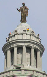 Missouri capitol cupola and statue